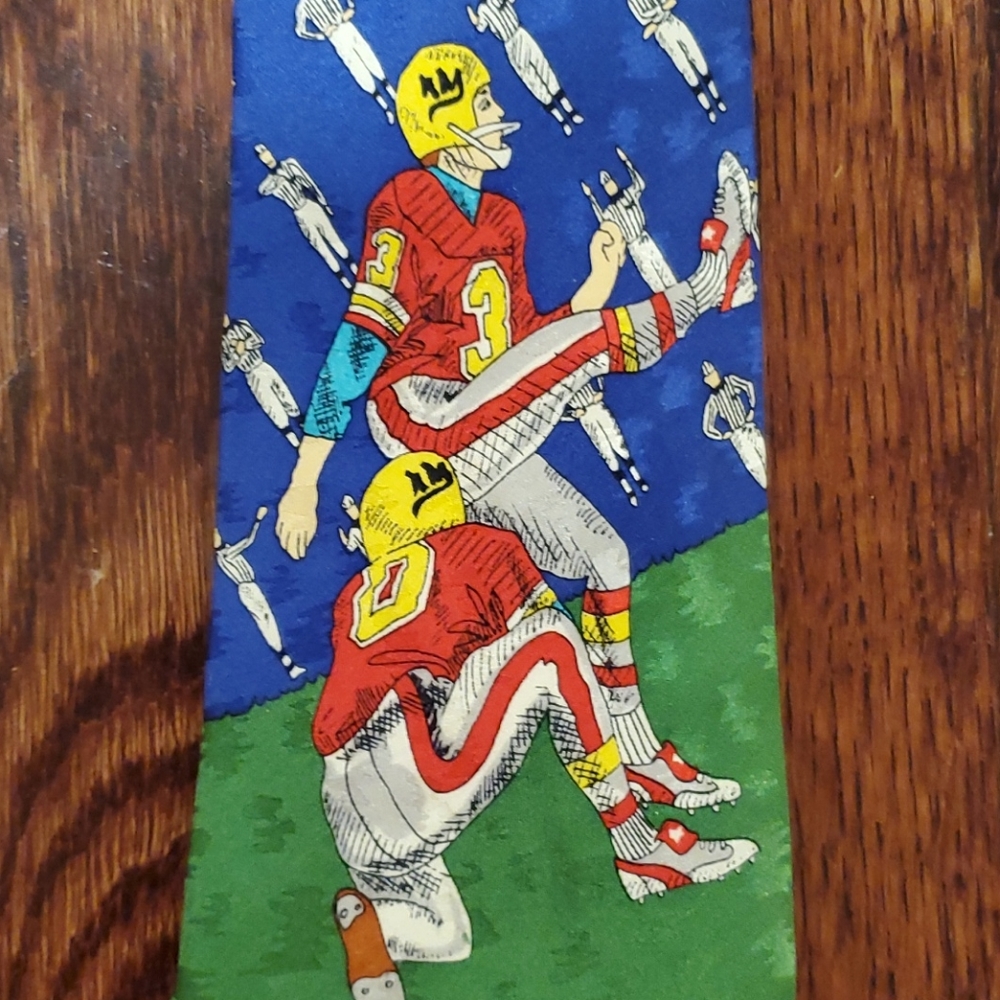 Vintage Nicole Miller football silk tie,
